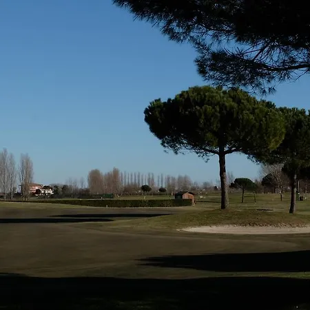 Hometobe Golf&venice Apartment *